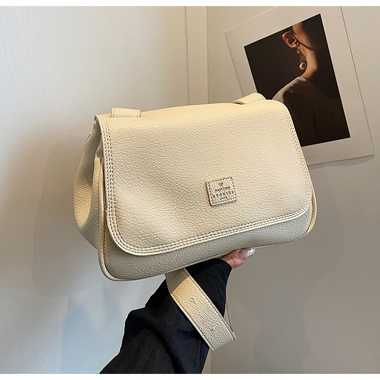 Classic and Vintage Shoulder Bag, 25cm/28cm